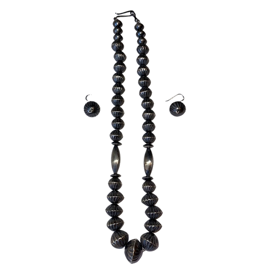 20" Shortie Navajo Pearl Necklace & Earring Set
